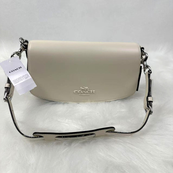 COACH Andrea Shoulder Bag In Refined Calf Leather/Silver/Chalk CT768 NWT - Picture 1 of 10